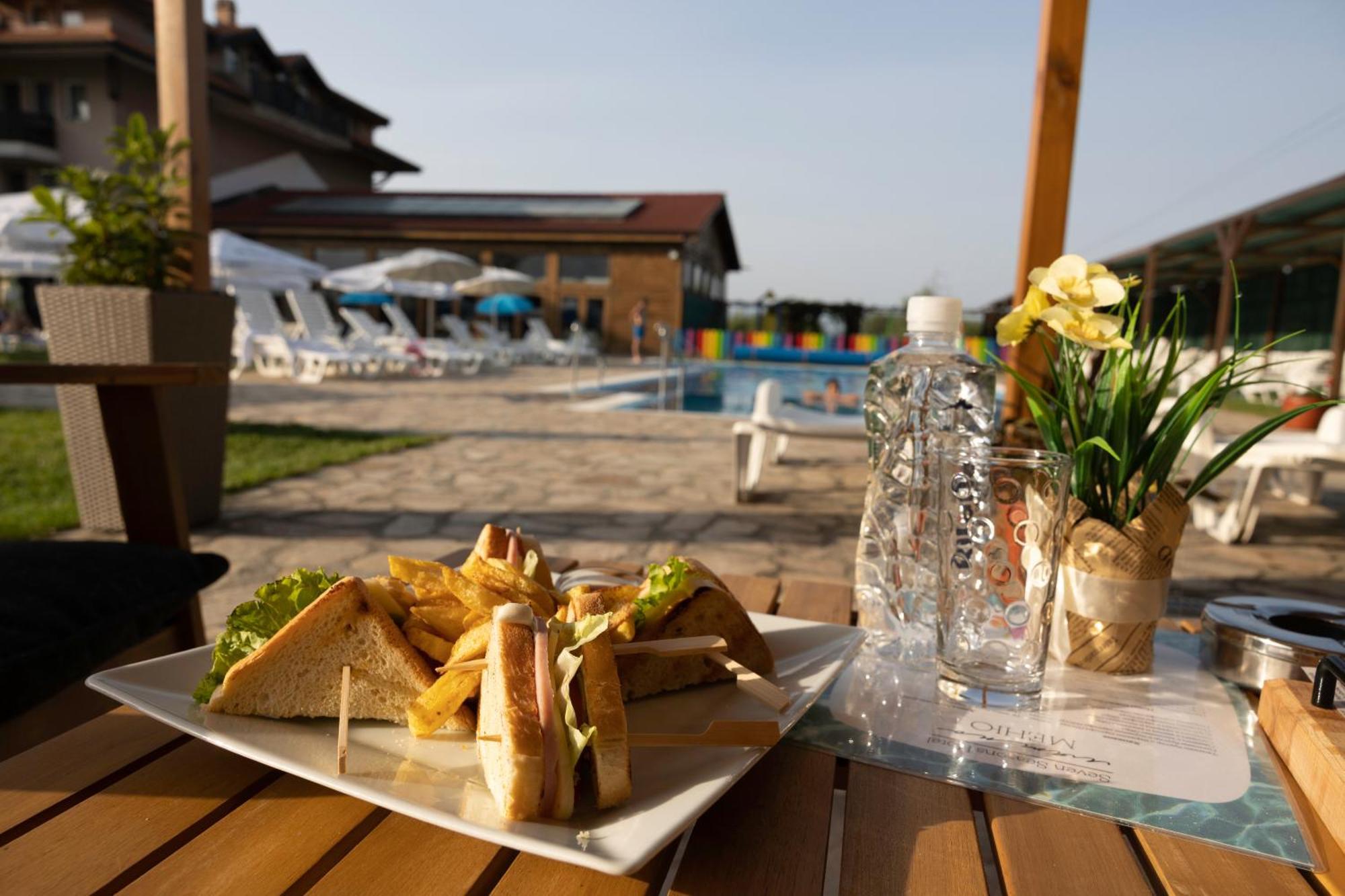 Thermal Hotel Seven Seasons Banya  Exterior photo